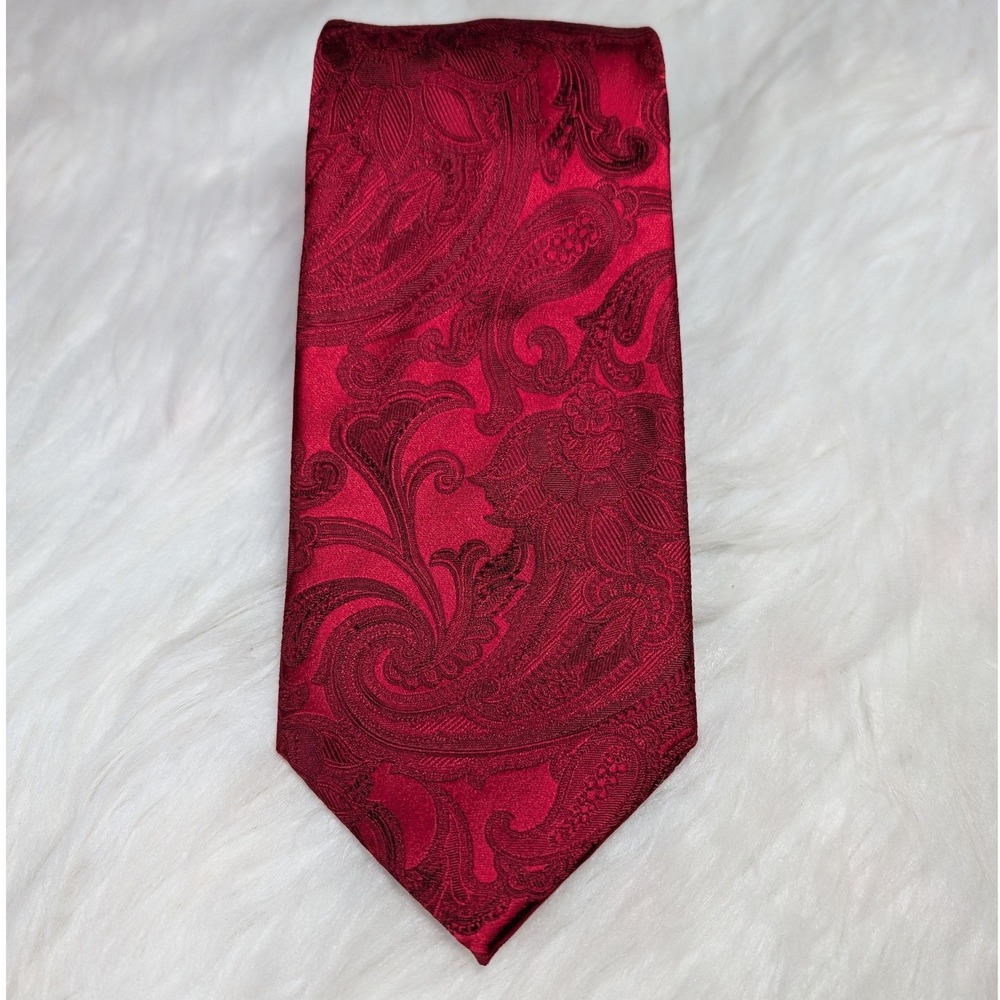 Donald J. Trump Necktie Men OS Red Paisley Signature Collection Silk Blend Tie
